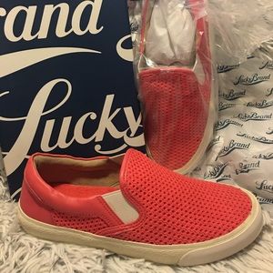 Lucky Brand shoes